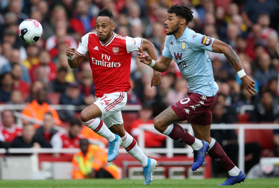 Aston Villa vs Arsenal Aston Villa vs Arsenal