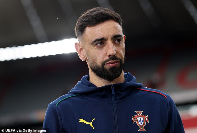 Bruno Fernandes hé lộ lý do từ chối lời đề nghị “bom tấn” từ Ả Rập 