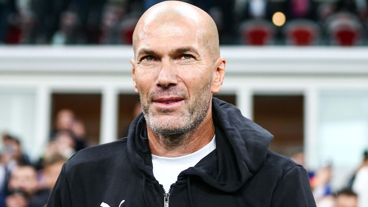 Zidane sẽ ưu tiên Man United hơn Bayern Munich