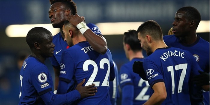 Đánh bại MU, Chelsea tiệm cận top 2 Ngoại hạng Anh?