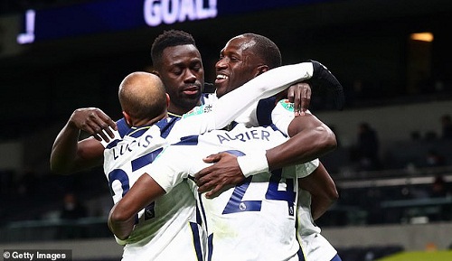 Mourinho quyết tâm giúp Tottenham vô địch Carabao Cup