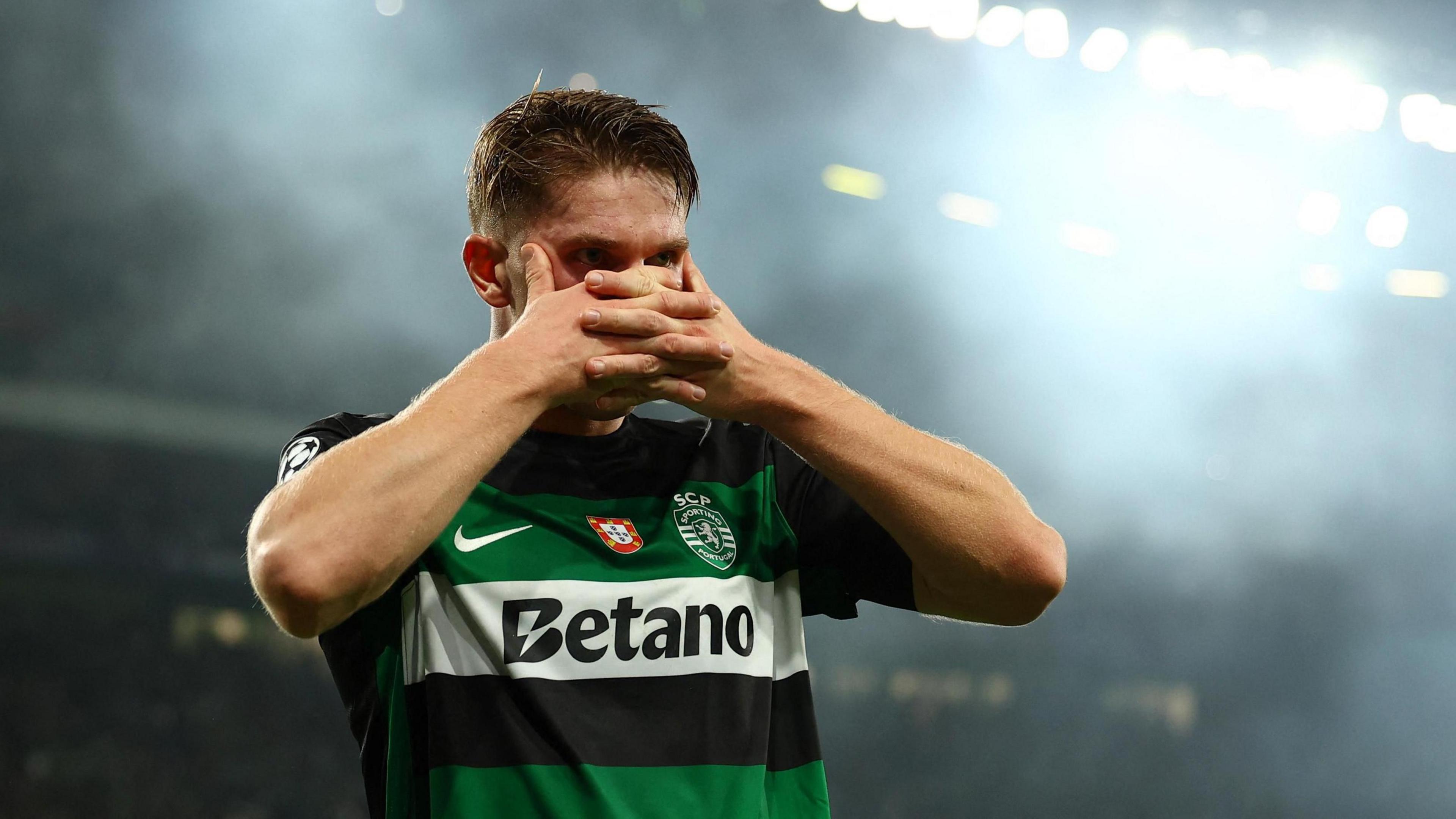 Arsenal chính thức ngỏ lời chiêu mộ Viktor Gyökeres