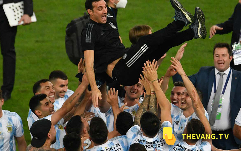 HLV Scaloni lên tiếng về việc Messi không dự World Cup 2026